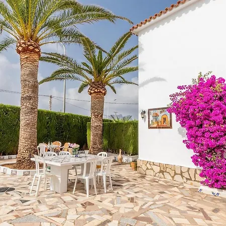 90m2, Airco 2, Pool 5x10, Sandy 200m, Wifi, Carport For 2 Cars. * Denia