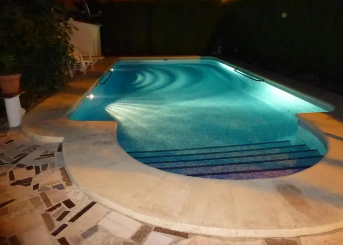 Spacious Family With Airco, Private 5x10m Pool, Sandy 300m, Free Wifi * دينايا