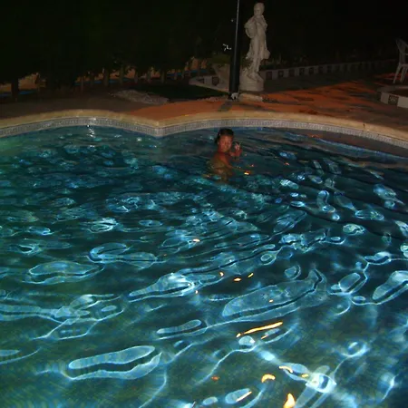 Spacious Family With Airco, Private 5x10m Pool, Sandy 300m, Free Wifi 別荘